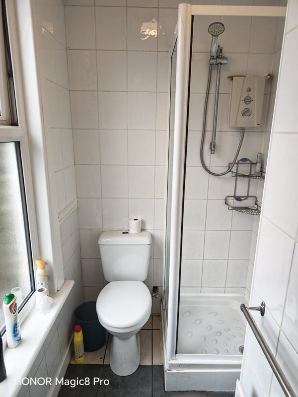 Room Hill Reach in Greater London