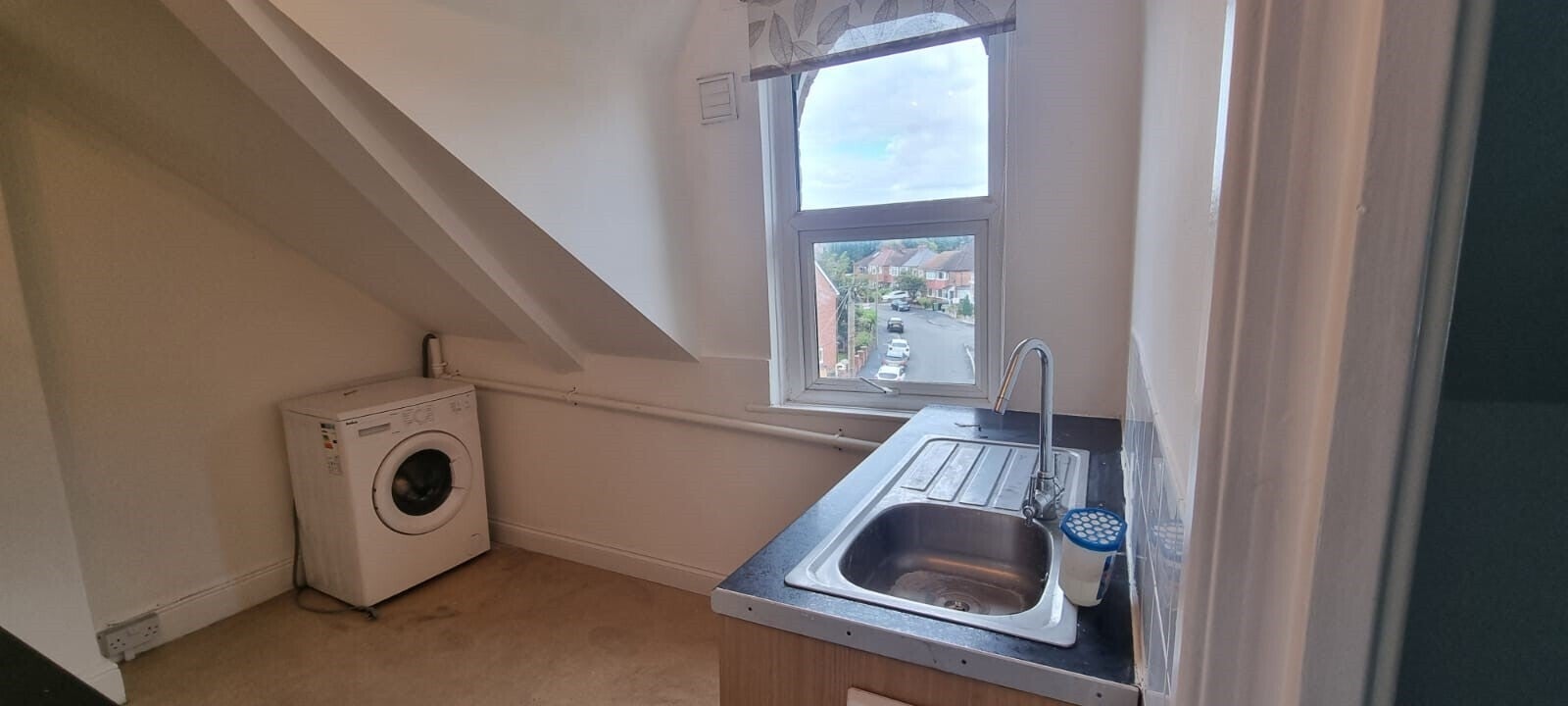 Flat Crescent Park in Cheadle