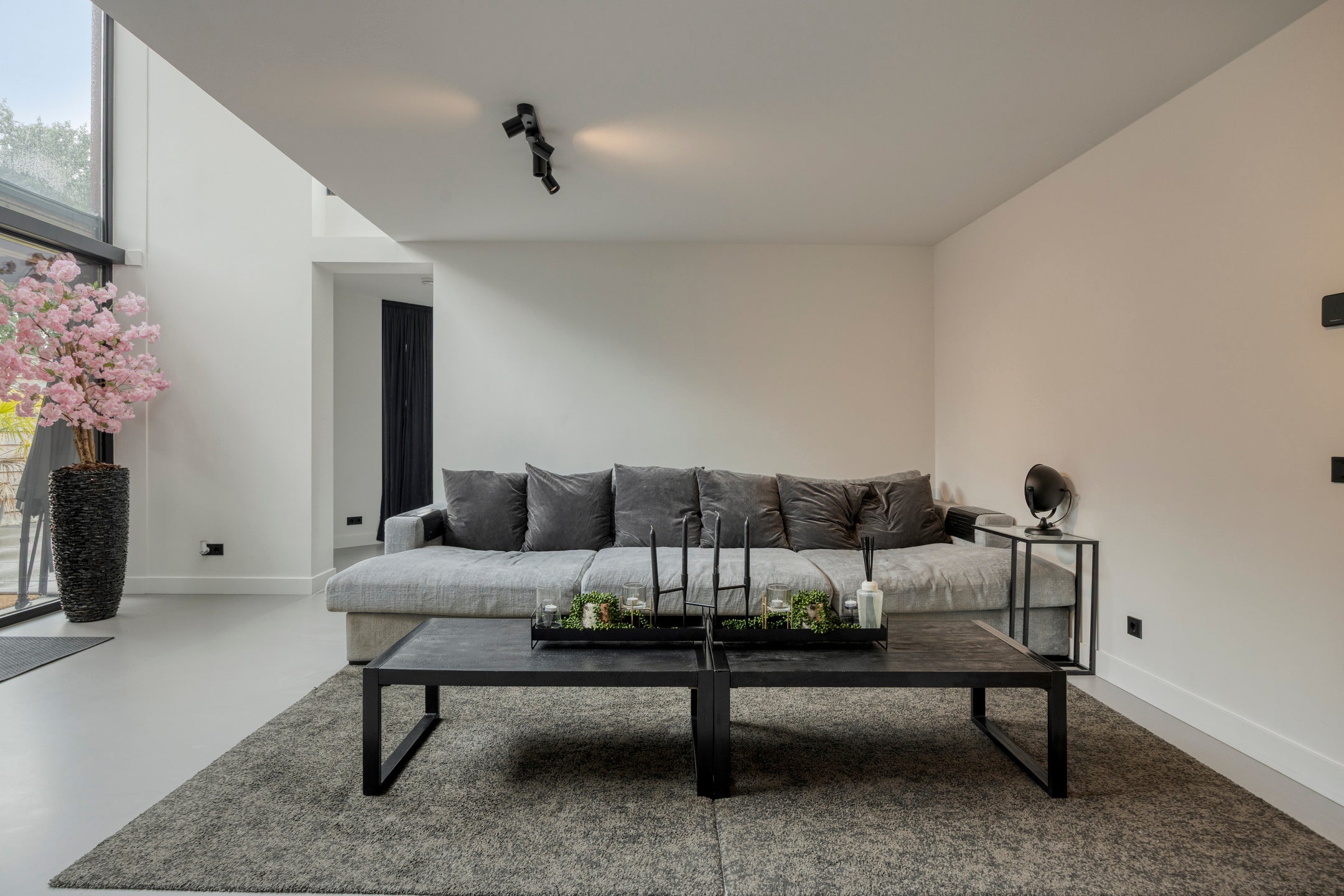 Twee-onder-één-kap te koop: Slikkenburghof 10, Tilburg