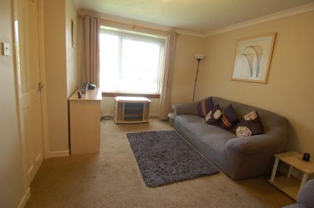 Flat Maurice Avenue in Stirling
