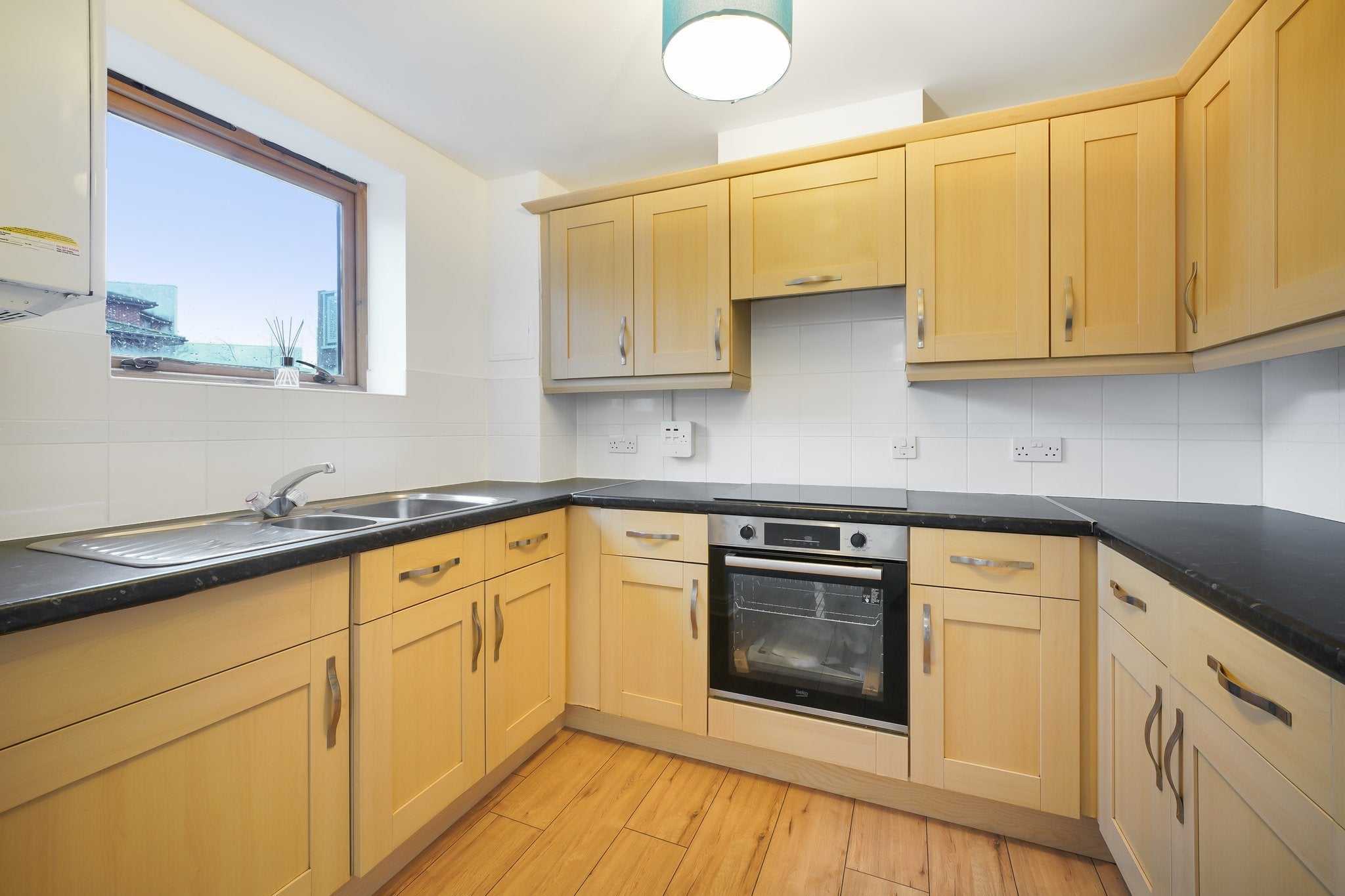 Flat Harry Close in London