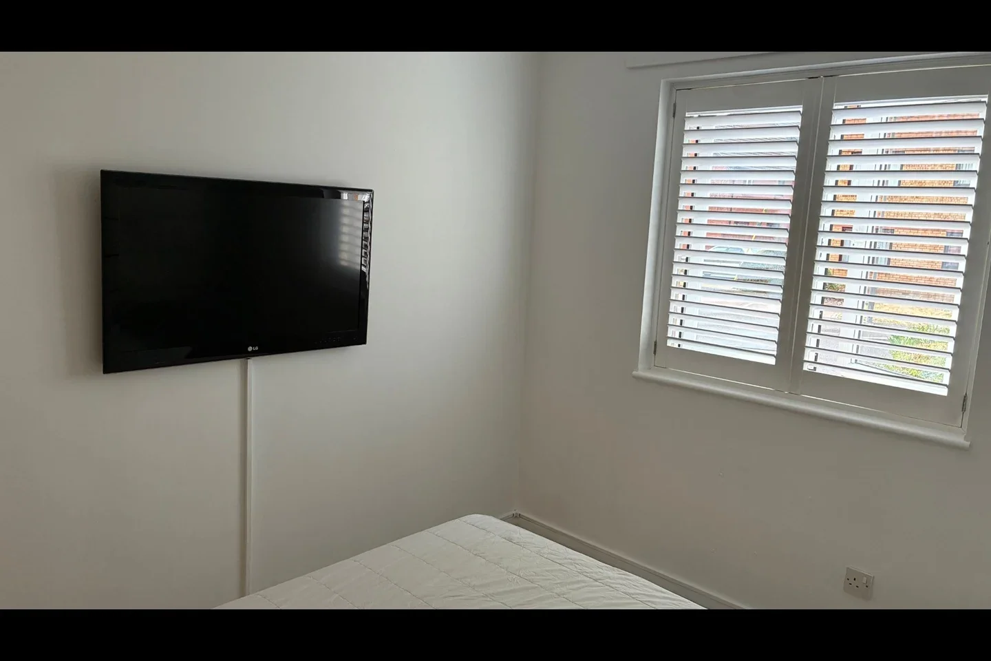 Flat Shelley Way in Greater London