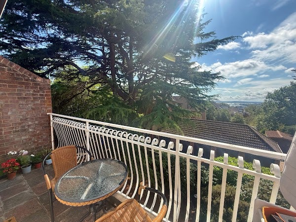 Flat Overbury Road in Poole
