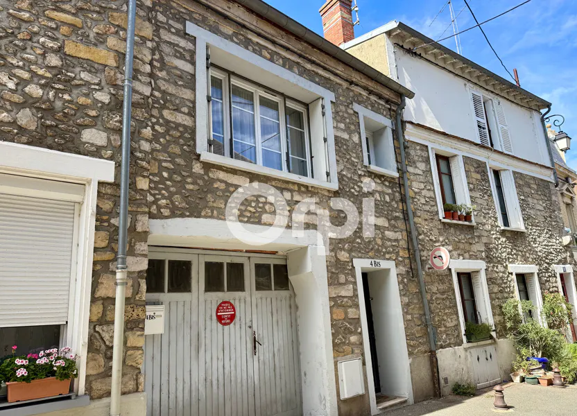 Appartement Rue Edmond Dupray à Moret-Loing-et-Orvanne