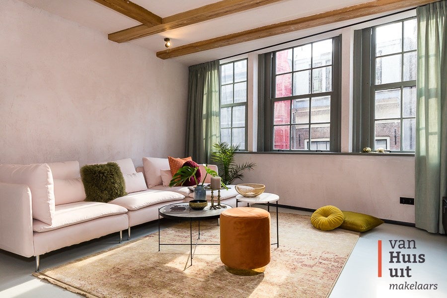 Woning te huur: Warmoesstraat, Amsterdam