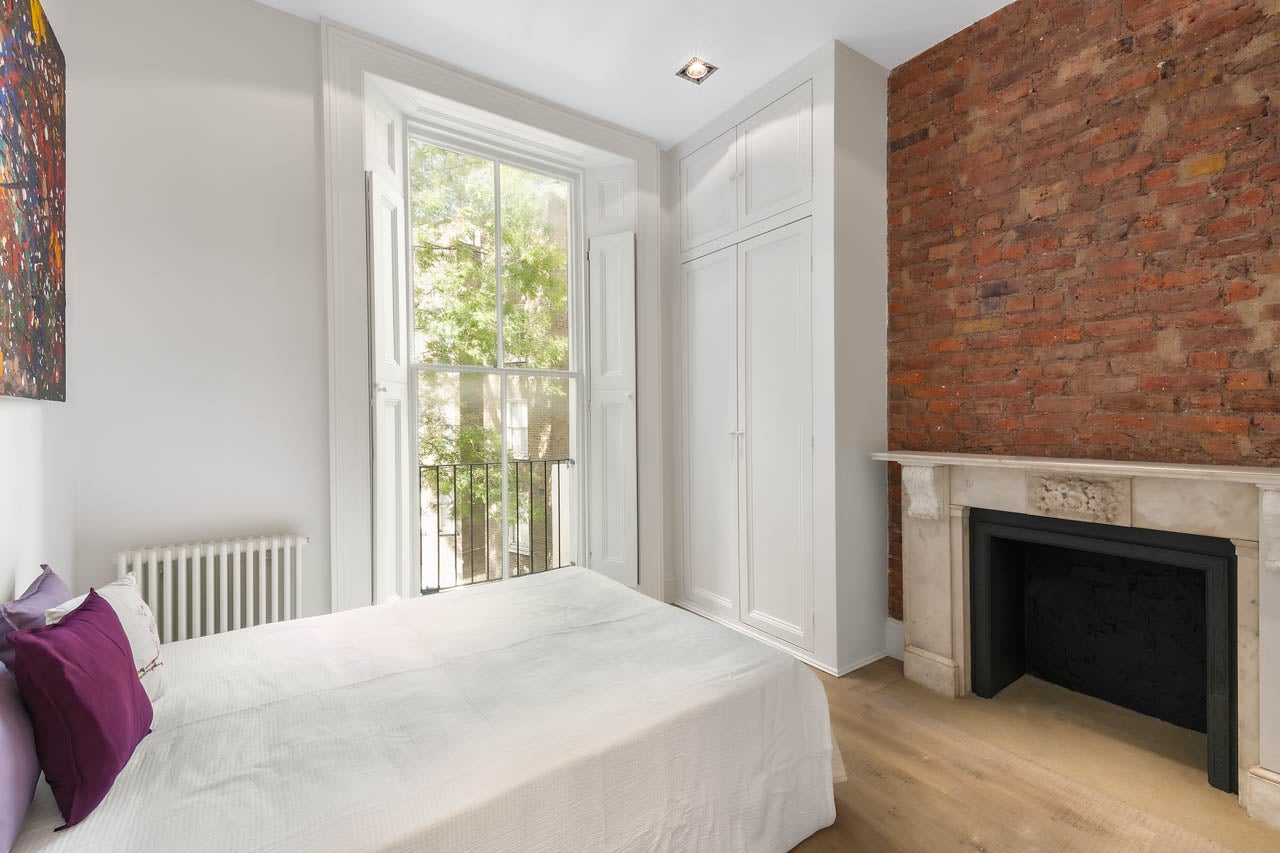 Flat St Stephen's Crescent in City of Westminster