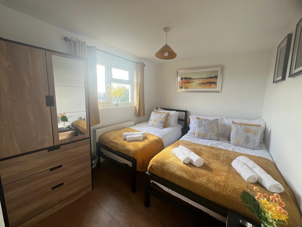 House Freshwell Avenue in Greater London