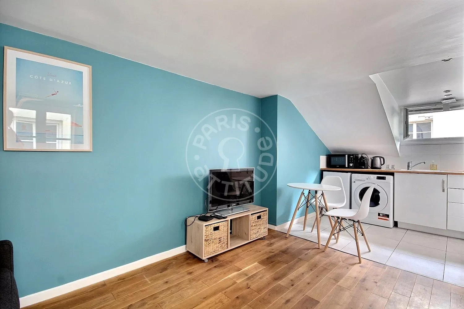 Flat Rue des Acacias in Paris