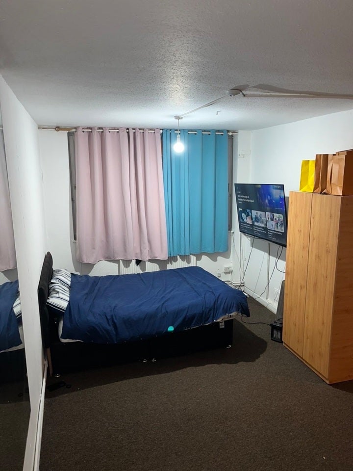Flat Newby Place in Greater London