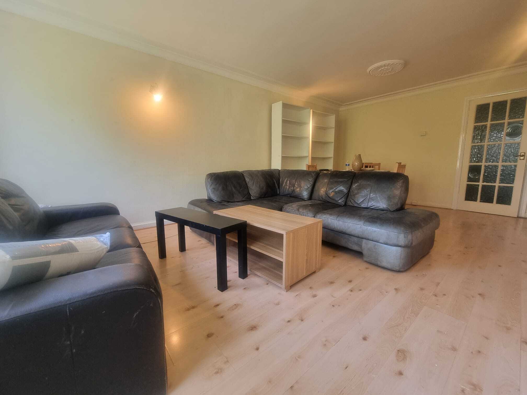 Flat Jacoby Place in Birmingham