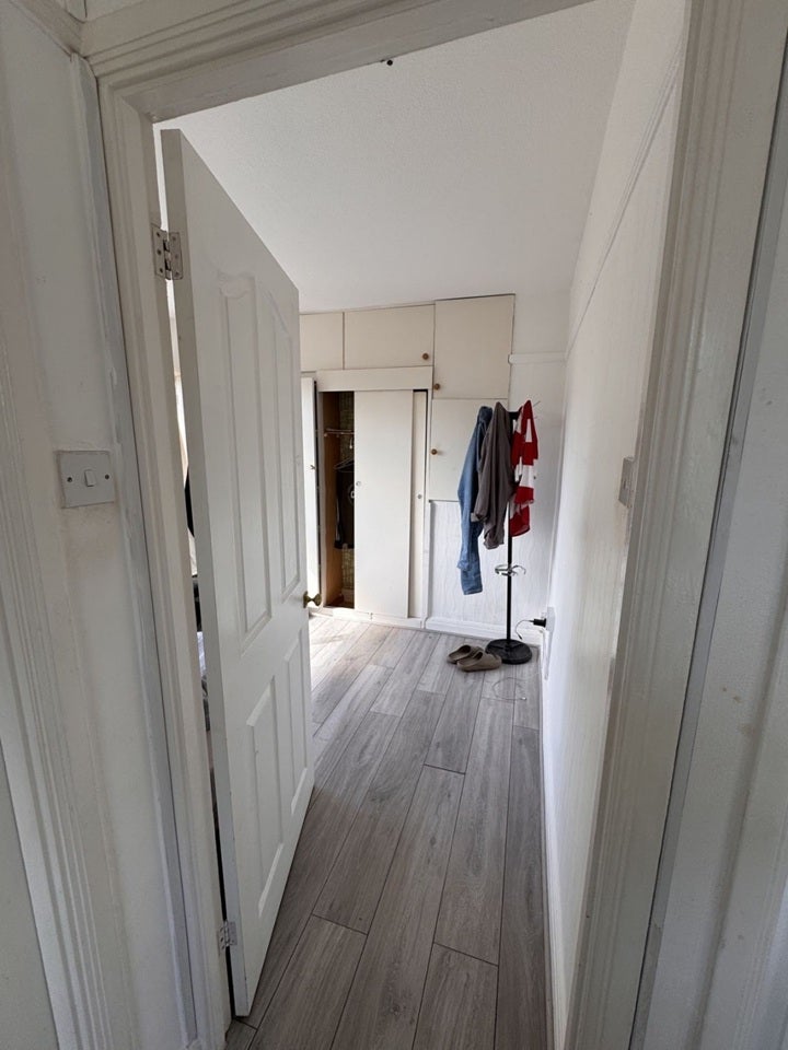 Room Thurlow Gardens in Greater London