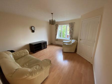 House Laurel Road in Charnwood