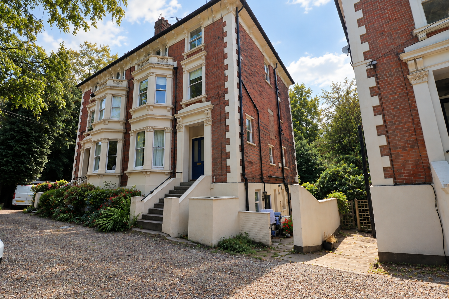 Flat Linden Park Road in Tunbridge Wells