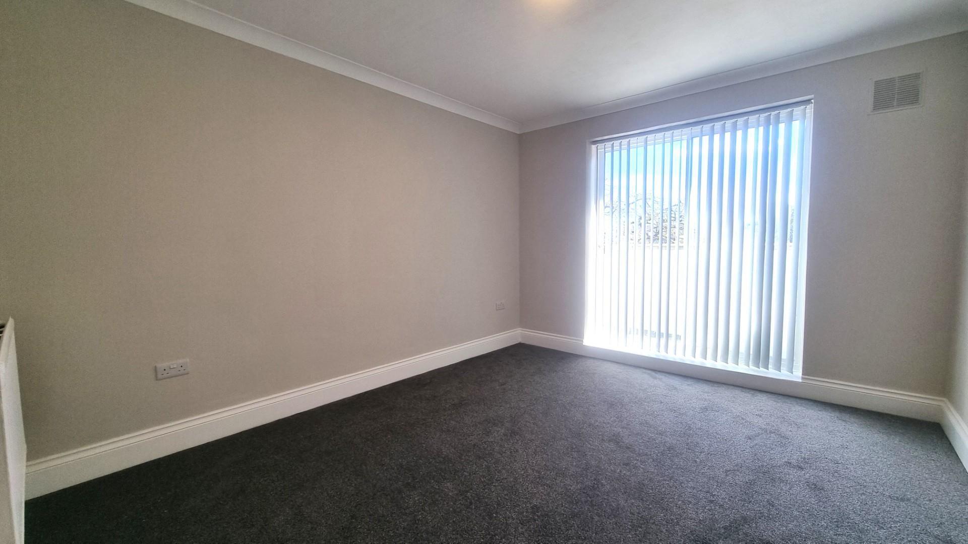 Flat Wilton Road in Greater London