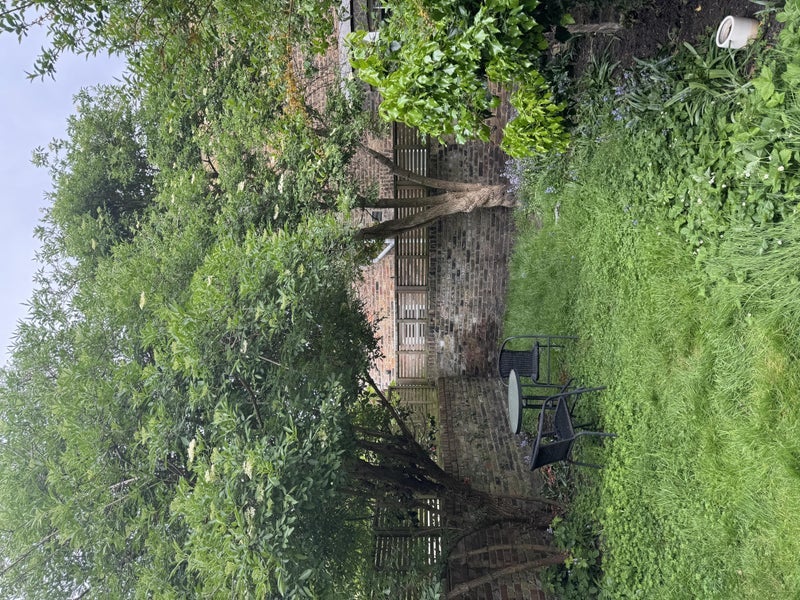 Flat Mansfield Road in Greater London