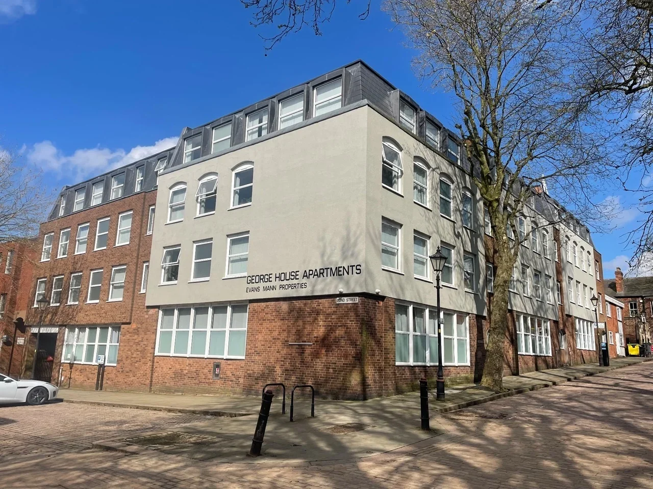 Flat St John's Square in Wolverhampton