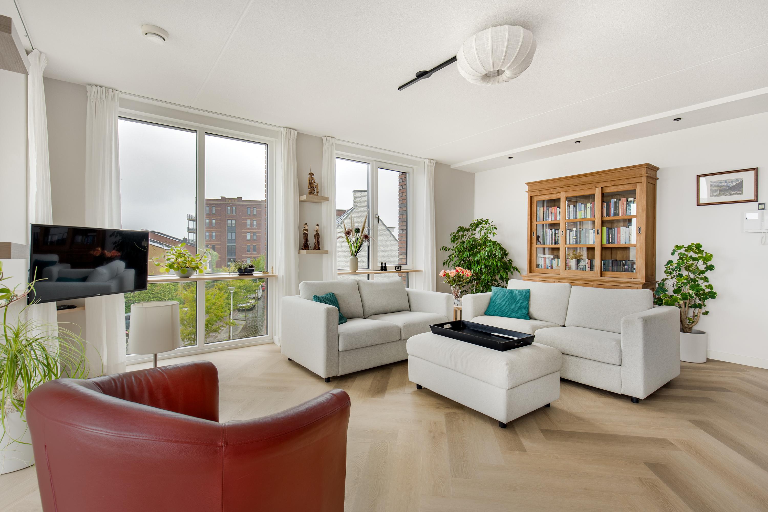 Appartement te huur: Heemraad 5, Spaarndam