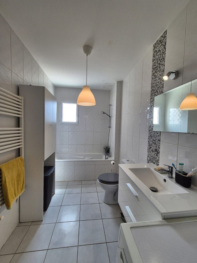 Appartement Rue Louis Chauvin à Pont-de-Chéruy