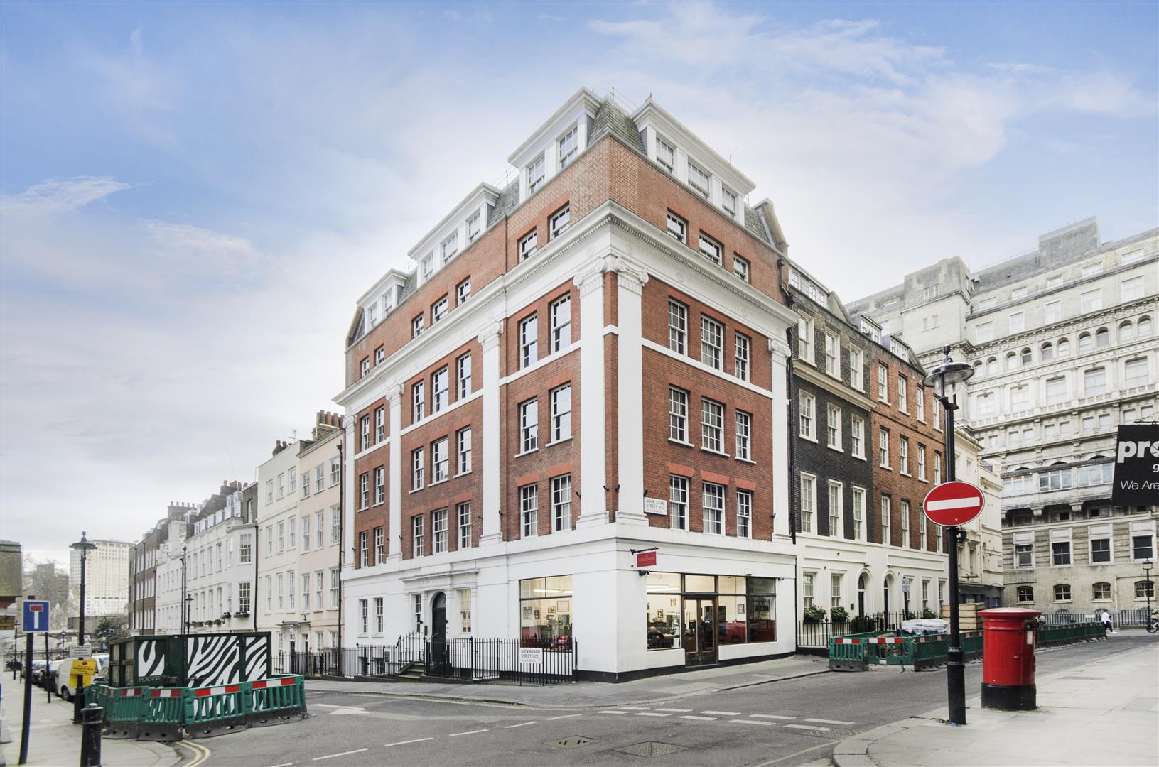 Flat John Adam Street in City of Westminster