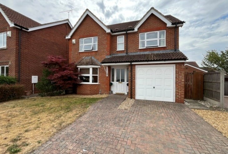 House Halfpenny Close in West Lindsey
