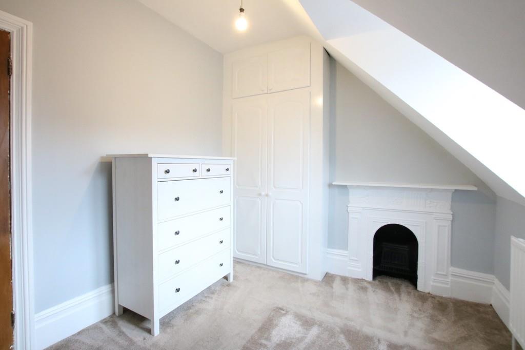 Flat Ellis Close in Greater London
