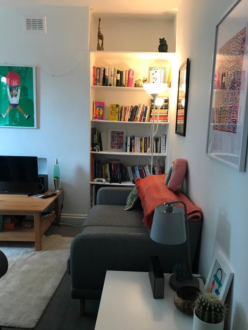 Flat Devonshire Road in Greater London