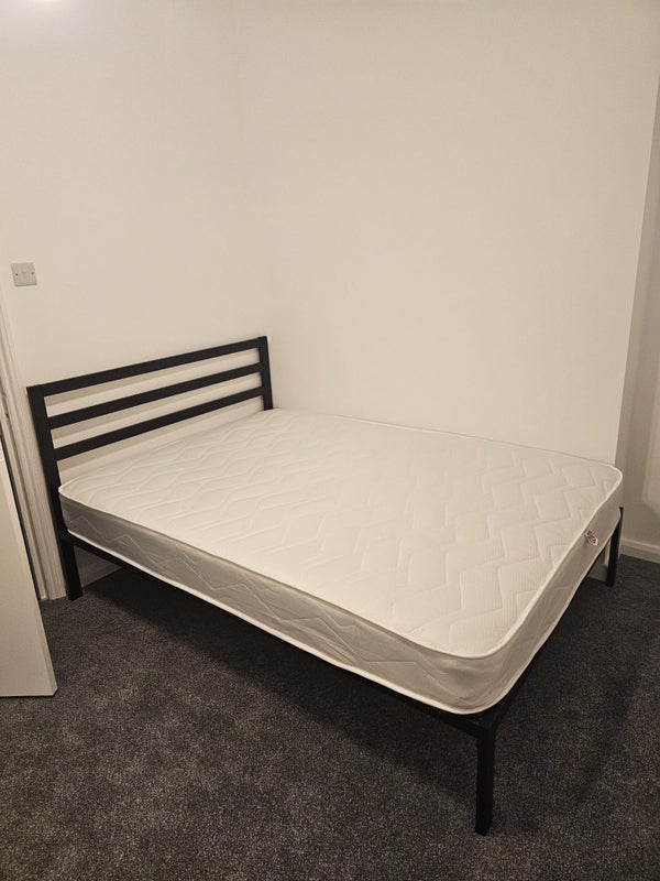 Room Selhurst New Road in Greater London