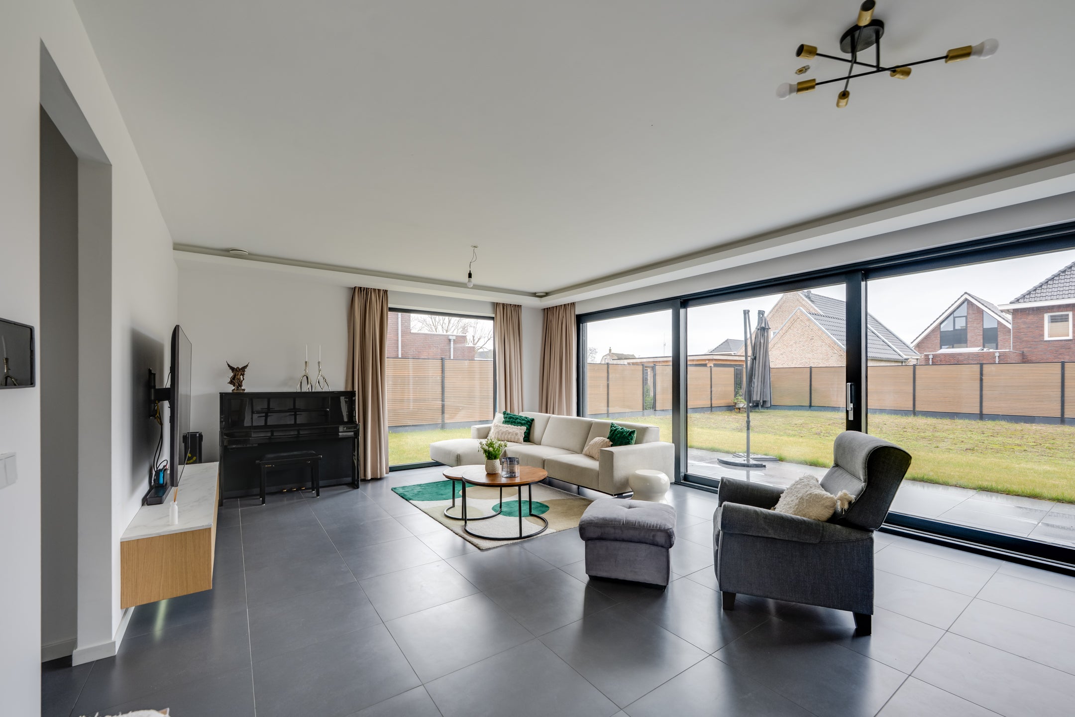 Vrijstaande woning te koop: Kleine Ton 8, Fijnaart