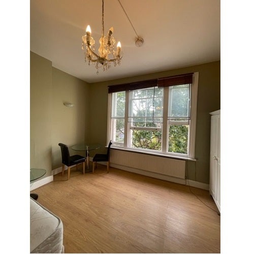 Room Elsham Road in Greater London