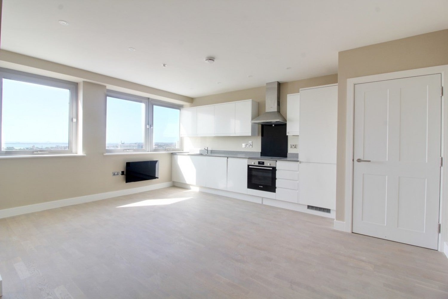 Flat Chichester Road in Southend-on-Sea