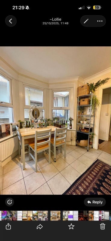 Room Shacklewell Lane in Greater London