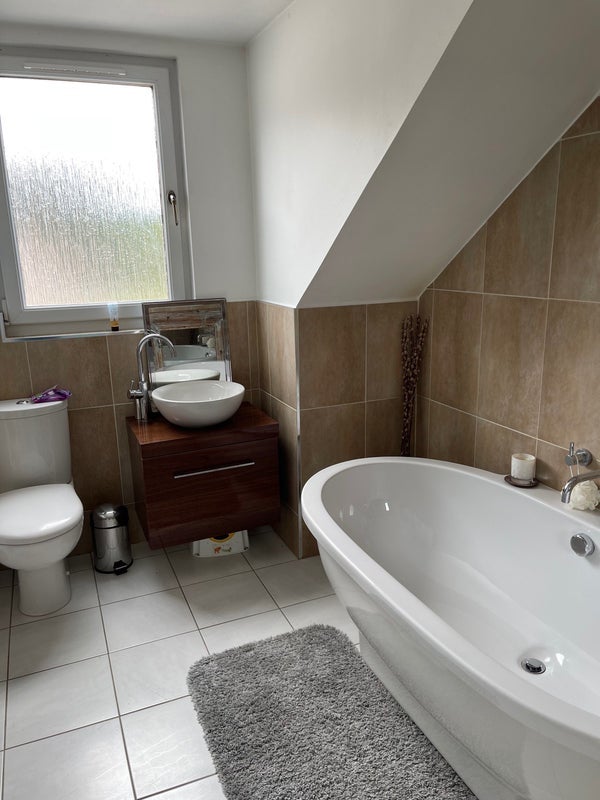 Room Priestfield Road in City of Edinburgh