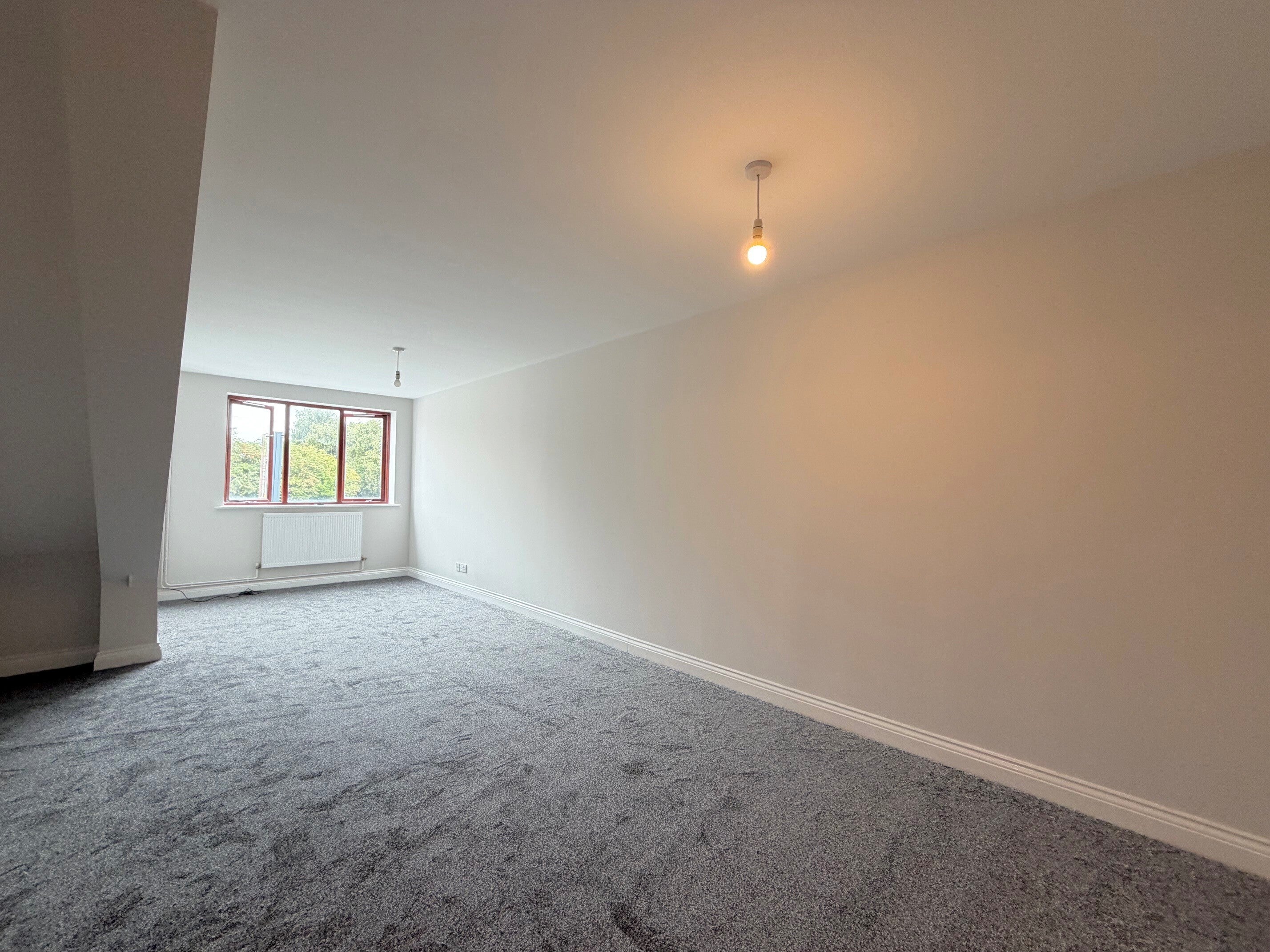 Flat Burton Road in South Derbyshire