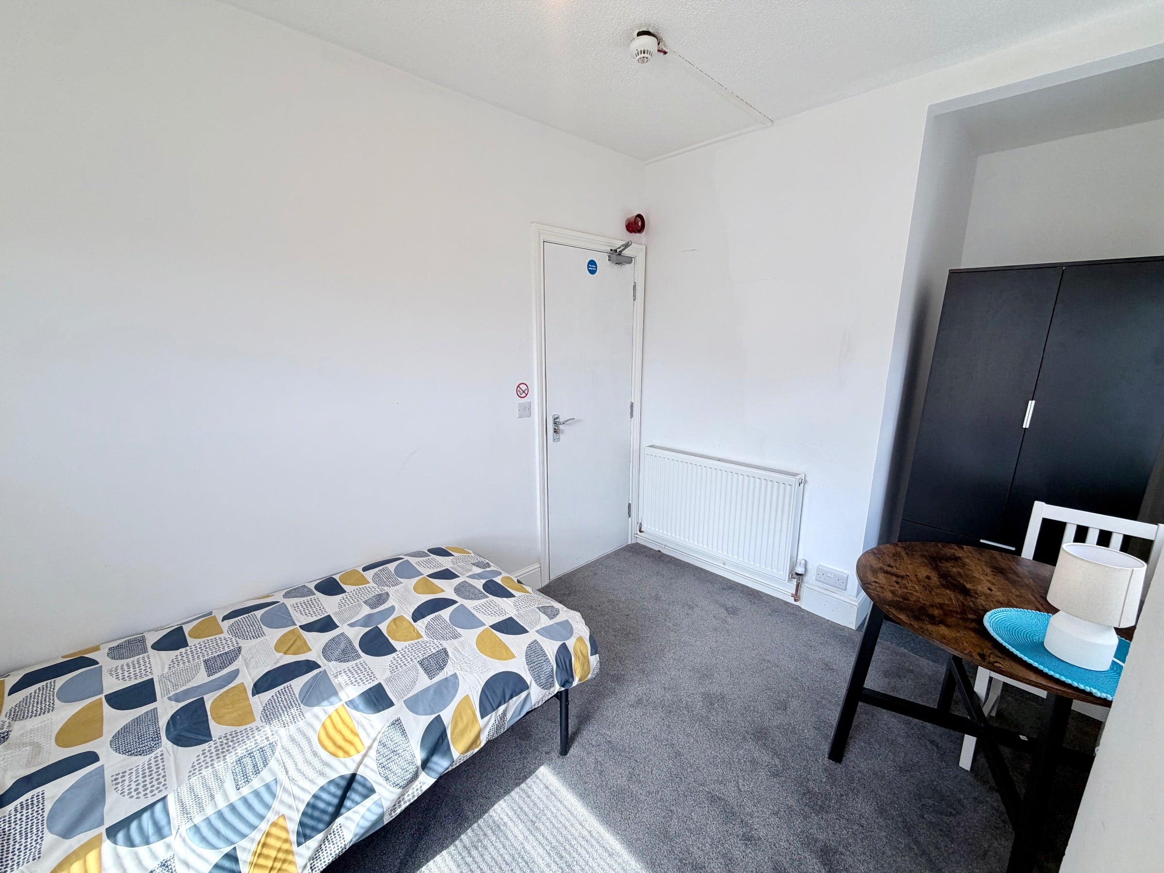 Room Nelson Road in Ipswich