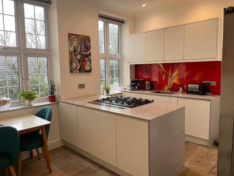 Room Putney Hill in Greater London