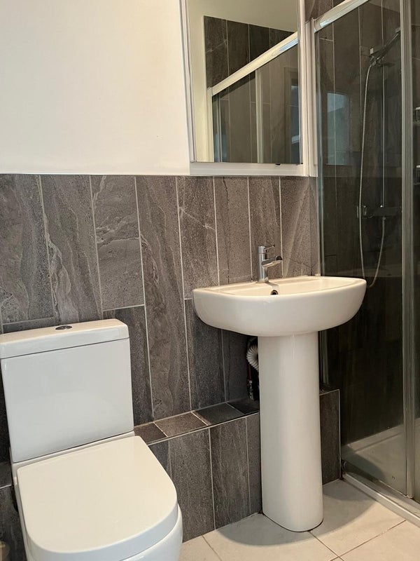 Room Putney Hill in Greater London