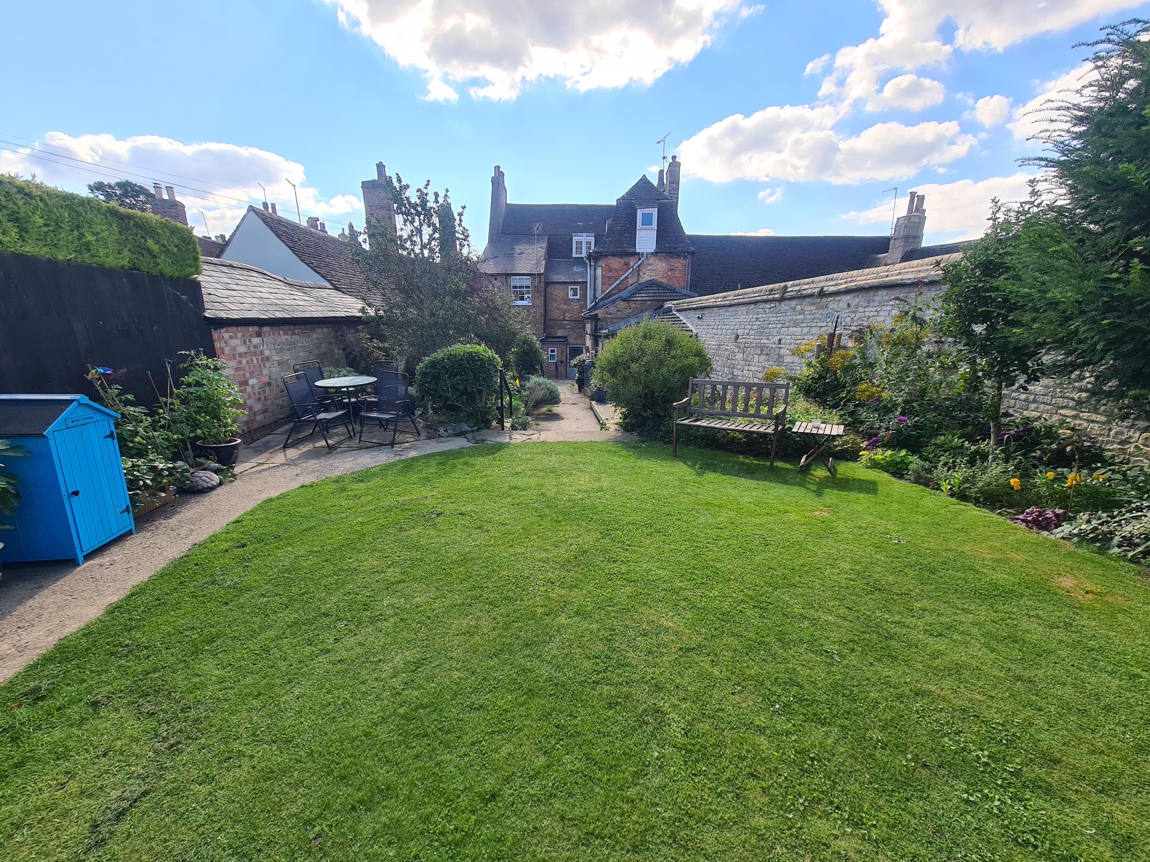 Flat West Street in South Kesteven