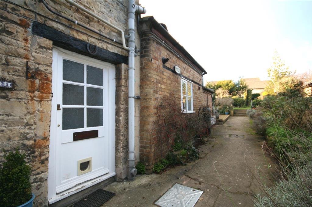 Flat West Street in South Kesteven
