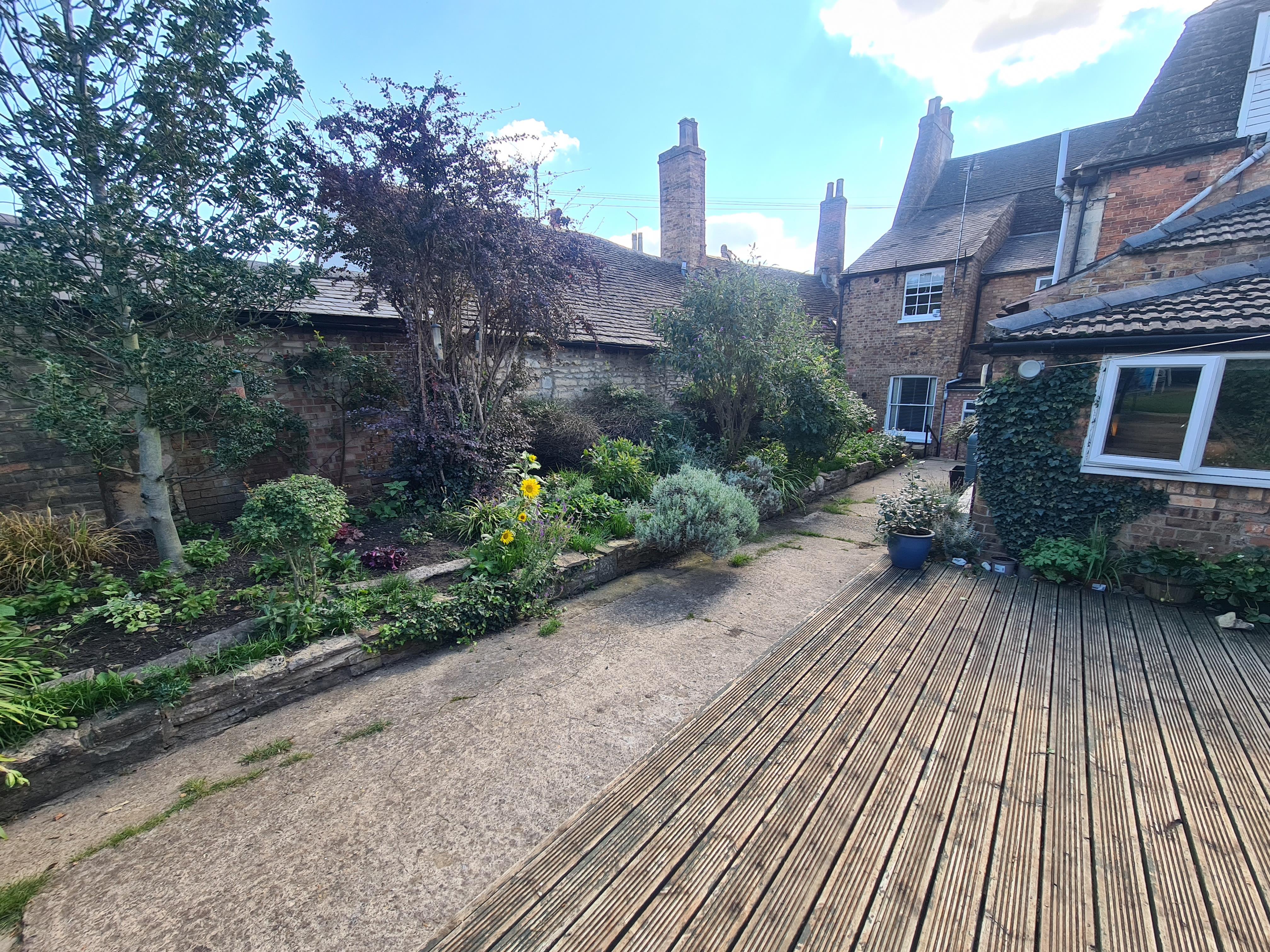 Flat West Street in South Kesteven