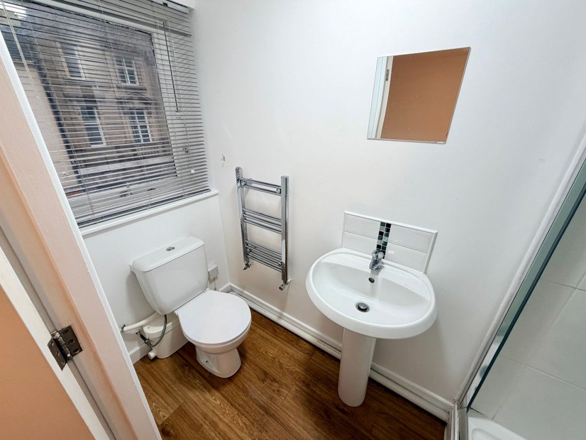 Room Fawcett Street in Sunderland