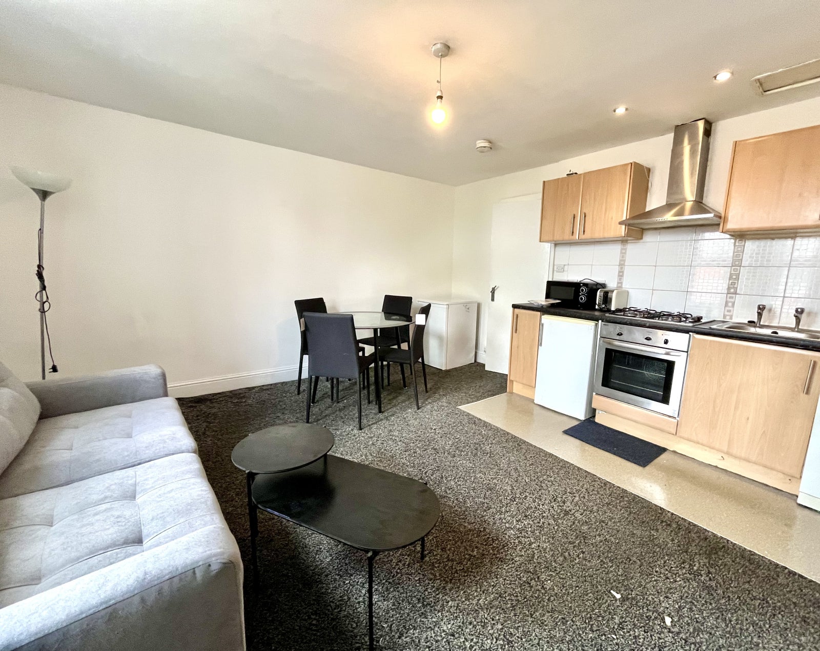 Flat Langworthy Road in Salford