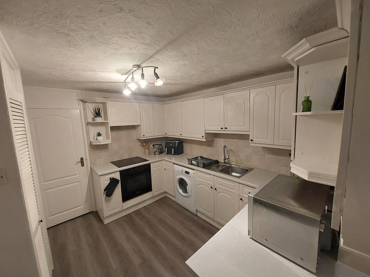 House Ravencroft in Chadwell St Mary