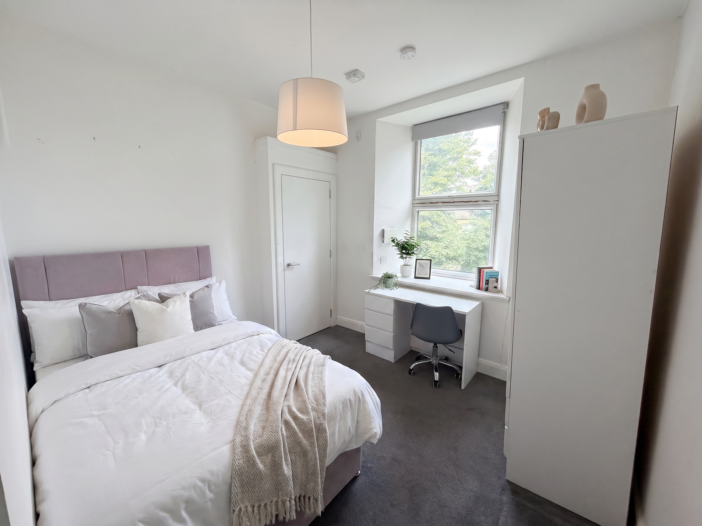 Flat Bellefield Avenue in Dundee