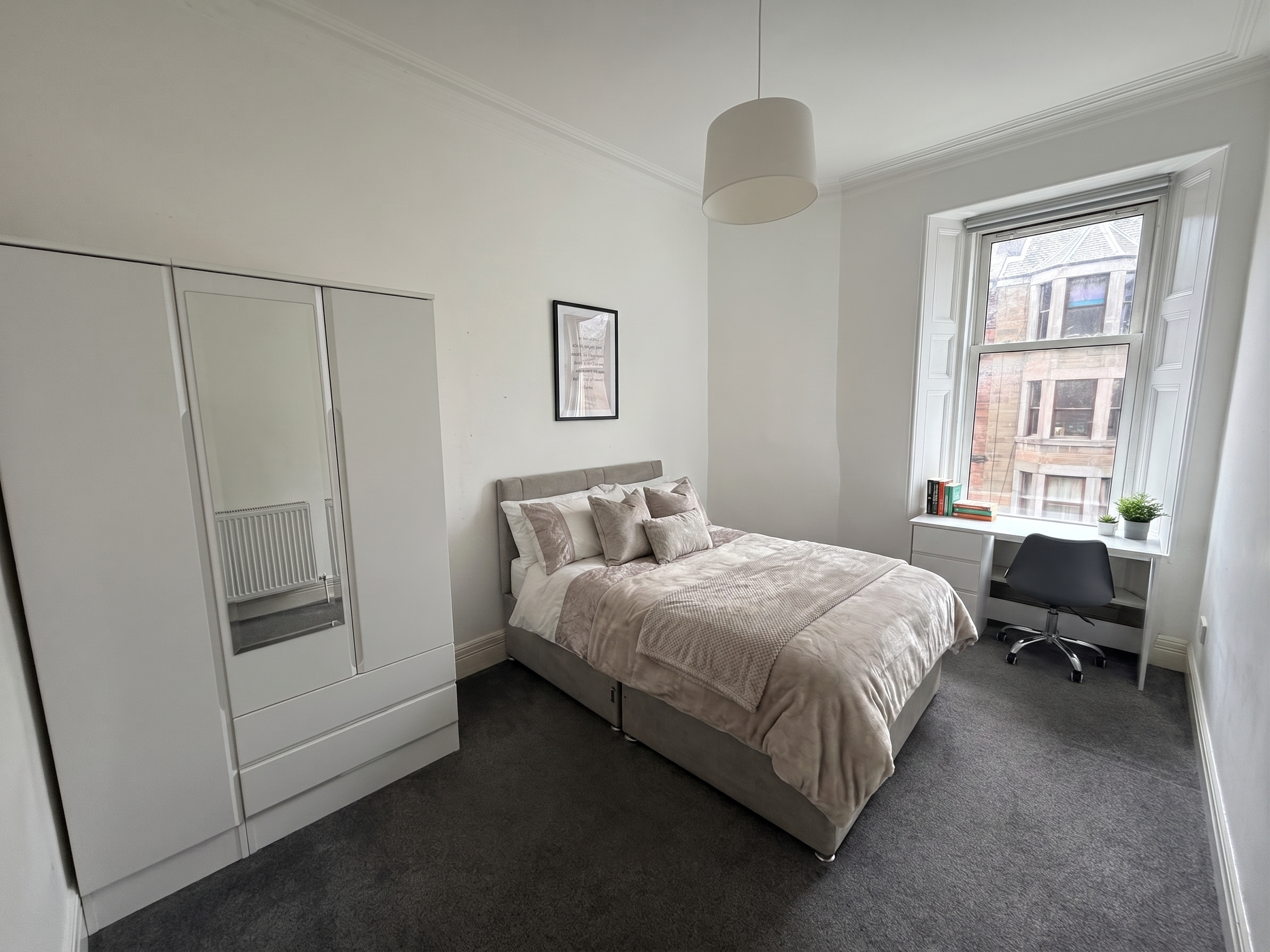 Flat Bellefield Avenue in Dundee
