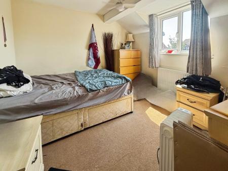 Flat Granville Gardens in Hinckley and Bosworth
