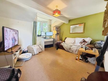 Flat Granville Gardens in Hinckley and Bosworth