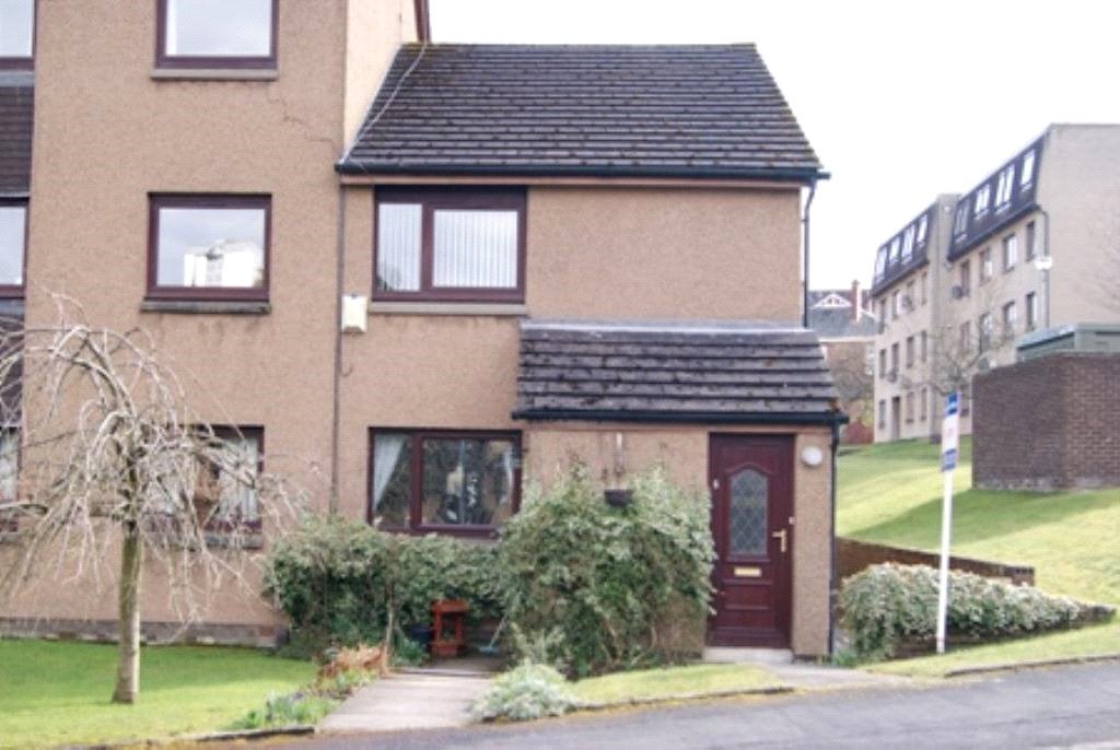 Flat Fortingall Avenue in Glasgow
