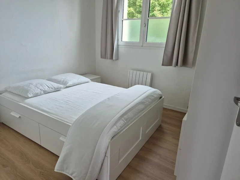 Flat Rue Charles Lescot in Pont-Sainte-Maxence