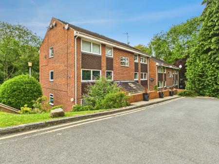 Flat Coppice Beck Court in Harrogate
