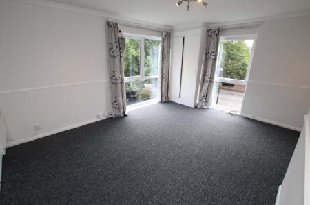 Flat Avalon Close in Greater London